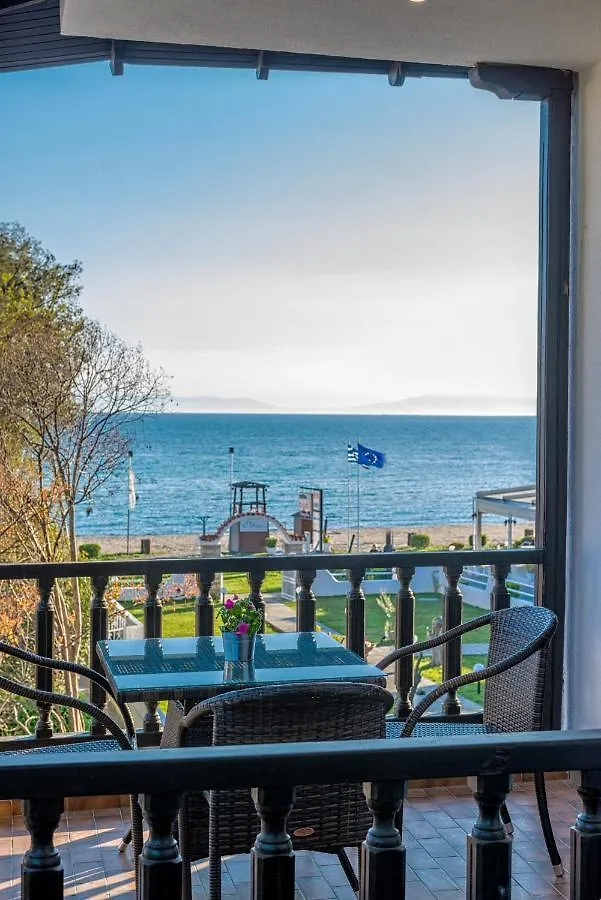 Georgalas Sun Beach Resort Nea Kallikrateia 3*,